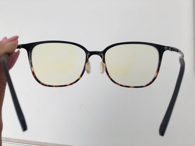 Zoffのブルーライトカット眼鏡を1年使用してわかった効果をレビュー | Racram[ラクラム]-ラクにゆったり暮らしを楽しむブログ