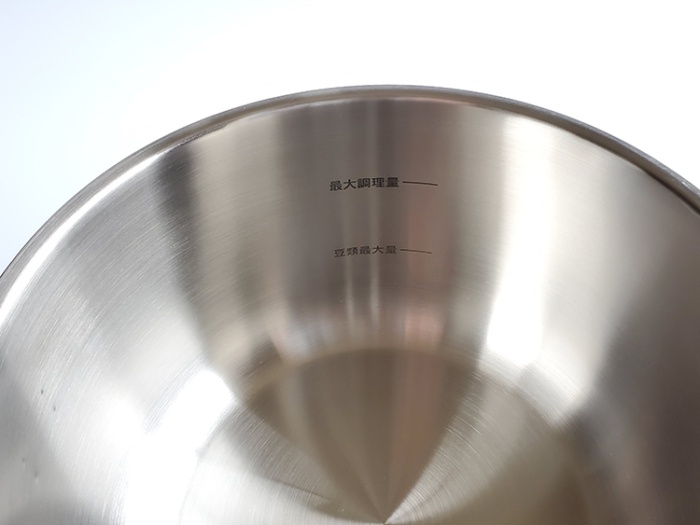 アイリスオーヤマの5L圧力鍋の水量ライン