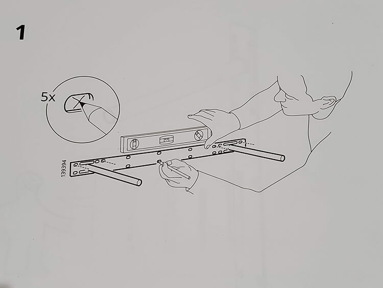 IKEAの飾り棚「LACK」を取り付けたのでレビュー。賃貸には不向きかも Aya blogのんびり暮らし